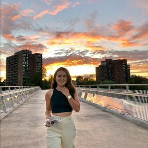 Meet your Posher, Renee